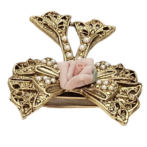 1928 Brand Gold Tone Faux Pearl Filigree Porcelain Rose Bow Brooch Pin L345 - Picture 4 of 9